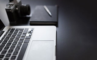 干了十年实体，最后被这个AI推广系统给整破防了